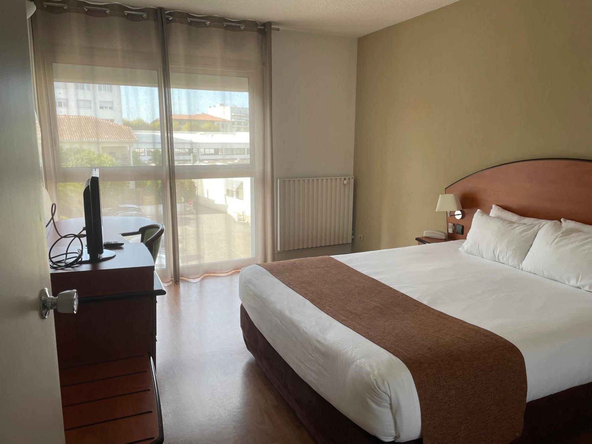 Hotel Grand 3*